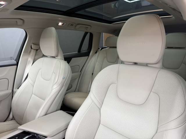 ボルボ Ｖ６０ Ｔ５　インスクリプション H30年 (関東) 99