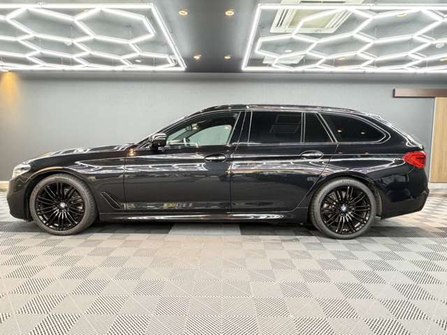 ＢＭＷ ５シリーズ ５２３Ｉ Ｍスポーツ H29年 (関東) 99