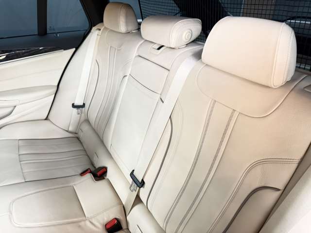ＢＭＷ ５シリーズ ５２３Ｉ Ｍスポーツ H29年 (関東) 99