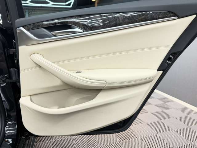 ＢＭＷ ５シリーズ ５２３Ｉ Ｍスポーツ H29年 (関東) 99