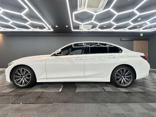 ＢＭＷ ３シリーズ ３２０Ｄ Ｘドライブ Ｍスポーツ ディーゼルターボ ４ＷＤ R1年 (関東) 99