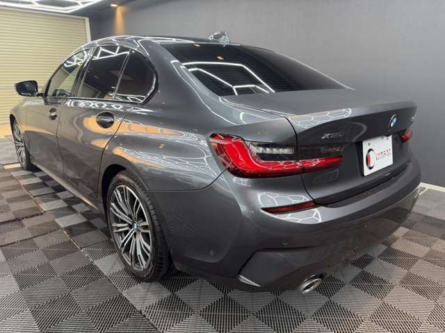 ＢＭＷ ３シリーズ ３２０Ｄ Ｘドライブ Ｍスポーツ ディーゼルターボ ４ＷＤ R1年 (関東) 99