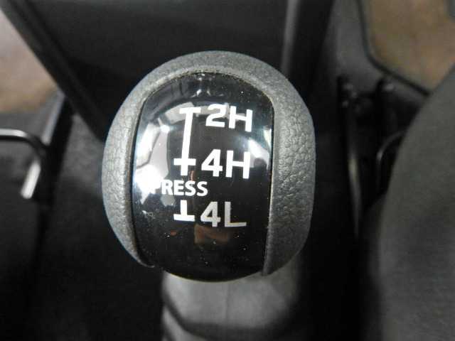 スズキ ジムニー　ノマド １．５ ＦＣ ４ＷＤ R8年 () 99