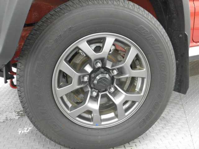 スズキ ジムニー　ノマド １．５ ＦＣ ４ＷＤ R8年 () 99