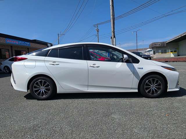 トヨタ プリウスＰＨＶ １．８ Ｓ H29年 (九州・沖縄) 99