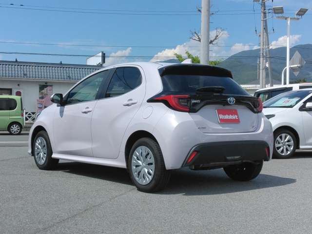 トヨタ ヤリス １．５ ハイブリッド Ｚ Ｅ－ＦＯＵＲ ４ＷＤ R2年 (甲信越・北陸) 99
