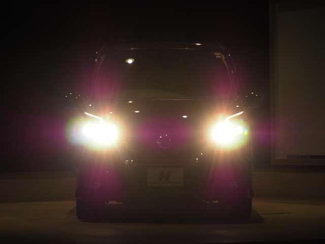 日産 セレナ ２．０ ハイウェイスター ＶセレクションＩＩ R1年 (東北) 99