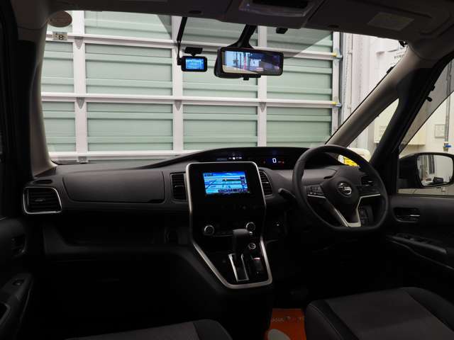 日産 セレナ ２．０ ハイウェイスター ＶセレクションＩＩ R1年 (東北) 99