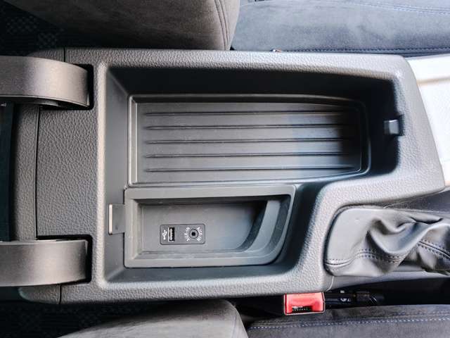ＢＭＷ ３シリーズ ３２０Ｉ Ｍスポーツ H28年 (近畿) 99