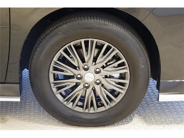 日産 セレナ １．４ Ｅ－ＰＯＷＥＲ ＡＵＴＥＣＨ ＮＩＳＳＡＮＣＯＮＮＥＣＴインフォテインメントシステム装着車 R8年 () 99