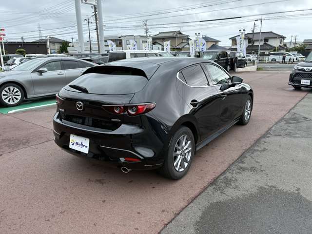 マツダ ＭＡＺＤＡ３　ファストバック １．５ １５Ｓ R3年 (東海) 99