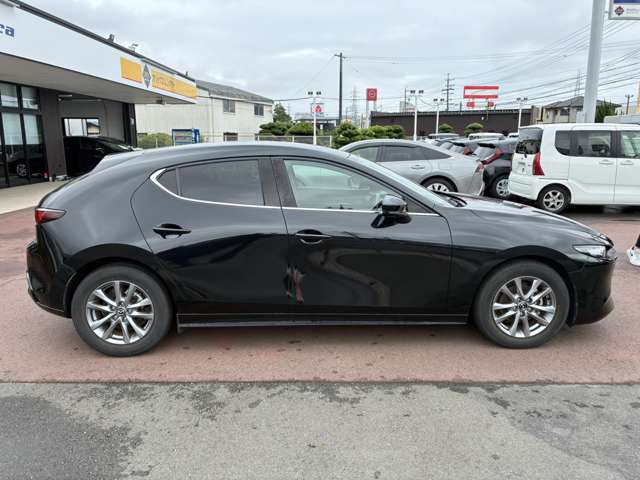 マツダ ＭＡＺＤＡ３　ファストバック １．５ １５Ｓ R3年 (東海) 99