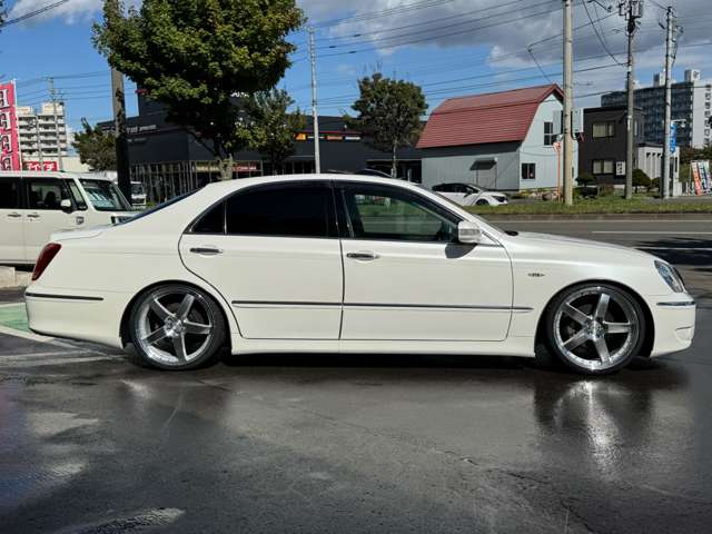 トヨタ クラウンマジェスタ ４．３ Ｃタイプ Ｉ－ＦＯＵＲ ４ＷＤ H20年 (北海道) 99