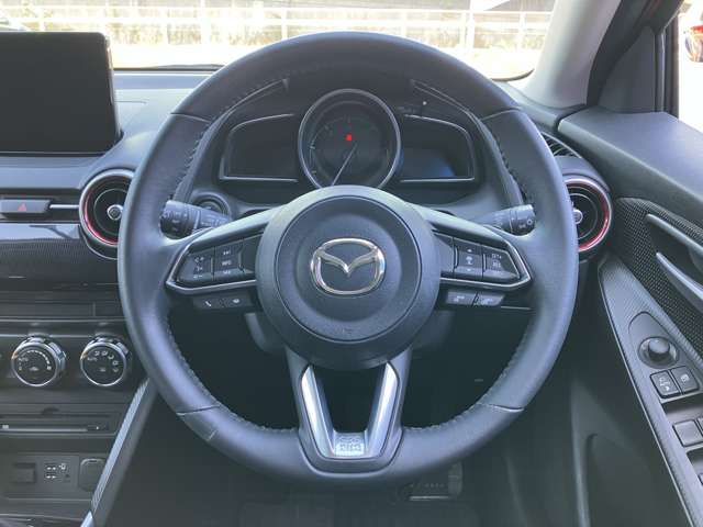 マツダ ＭＡＺＤＡ２ １．５ ＸＤ ブラックトーンエディション ディーゼルターボ R3年 (九州・沖縄) 99