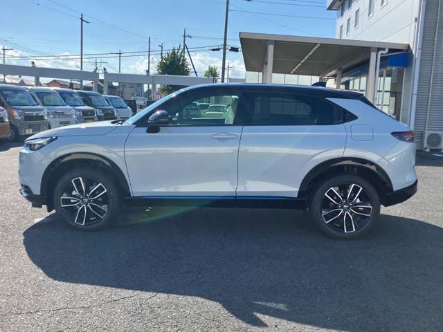 ホンダ ヴェゼル １．５ Ｅ：ＨＥＶ Ｚ プレイパッケージ R8年 (関東) 99