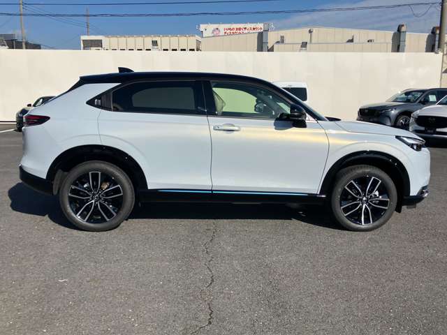 ホンダ ヴェゼル １．５ Ｅ：ＨＥＶ Ｚ プレイパッケージ R8年 (関東) 99