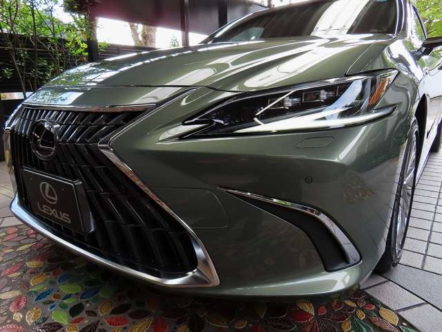 レクサス ＥＳ３００ｈ バージョンＬ R7年 (関東) 99