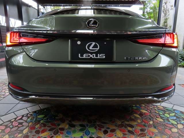 レクサス ＥＳ３００ｈ バージョンＬ R7年 (関東) 99