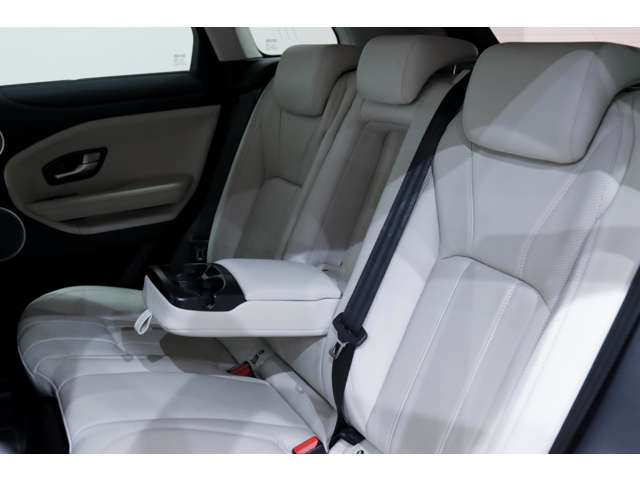 ランドローバー レンジローバーイヴォーク ＨＳＥ ２．０Ｌ Ｄ１８０ ディーゼルターボ ４ＷＤ H30年 (関東) 99