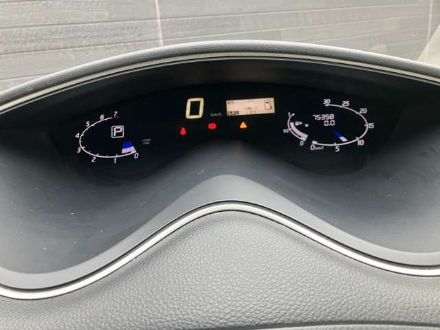 日産 セレナ ２．０ ハイウェイスター Ｓ－ＨＹＢＲＩＤ H26年 (関東) 99