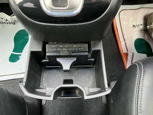 日産 セレナ ２．０ ハイウェイスター Ｓ－ＨＹＢＲＩＤ H26年 (関東) 99