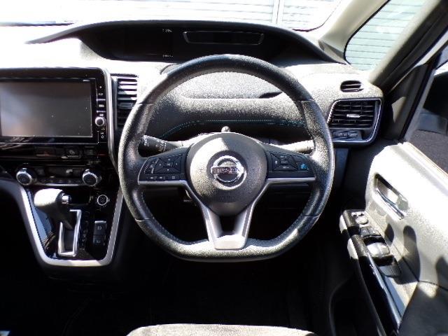 日産 セレナ ２．０ ライダー Ｖセレクション H29年 (東北) 99