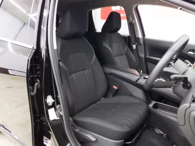 日産 ノート １．２ Ｘ ＦＯＵＲ ４ＷＤ R7年 (東北) 99