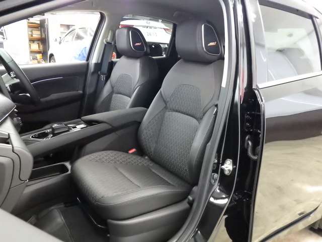 日産 ノートオーラ １．２ Ｇ ＦＯＵＲ ４ＷＤ R7年 (東北) 99
