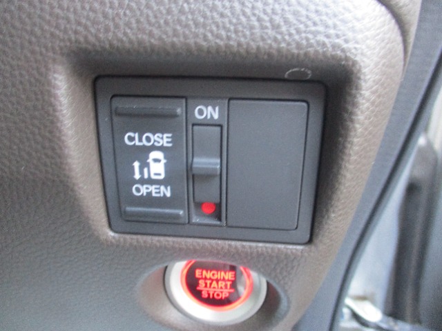 ホンダ Ｎ　ＢＯＸ ６６０ Ｌ R4年 (関東) 99
