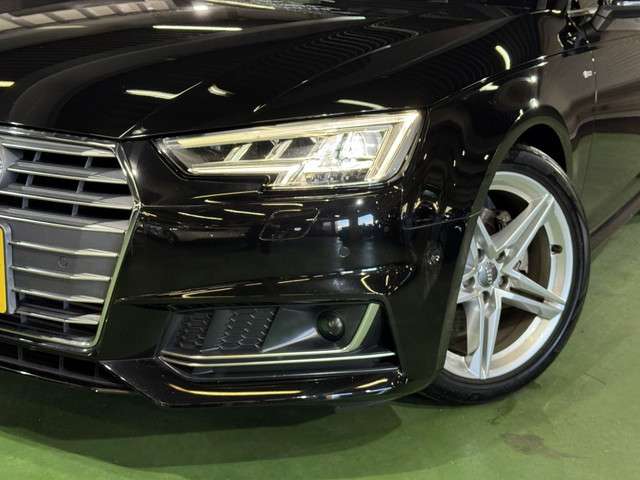 アウディ Ａ４　アバント ２．０ ＴＦＳＩ スポーツ Ｓラインパッケージ H30年 (関東) 99