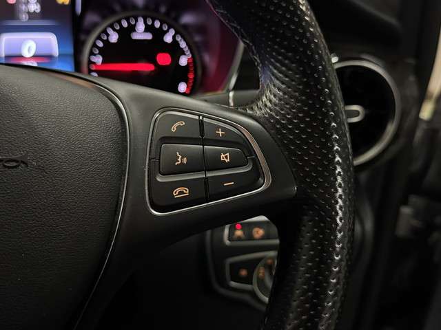 メルセデスベンツ Ｖクラス Ｖ２２０ Ｄ アバンギャルド ディーゼルターボ R3年 (関東) 99