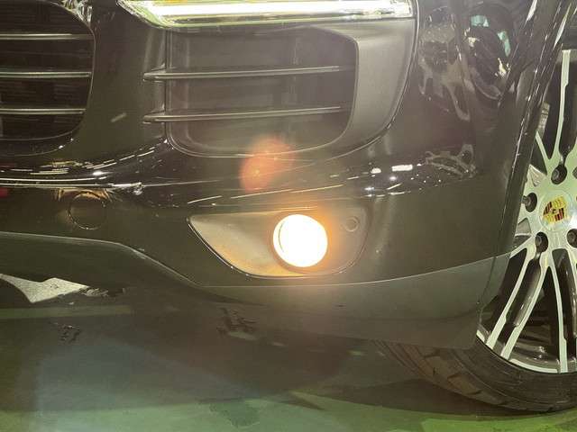 ポルシェ カイエン プラチナエディション ティプトロニックＳ ４ＷＤ H30年 (関東) 99