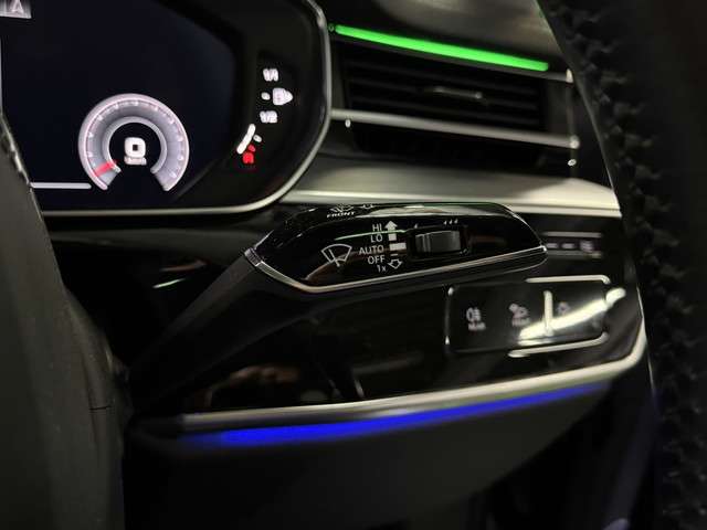 アウディ Ａ８ ５５ ＴＦＳＩ クワトロ ４ＷＤ H30年 (関東) 99