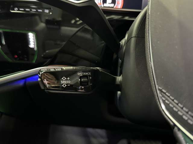 アウディ Ａ８ ５５ ＴＦＳＩ クワトロ ４ＷＤ H30年 (関東) 99
