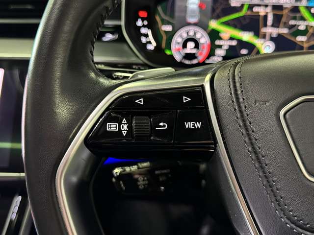 アウディ Ａ８ ５５ ＴＦＳＩ クワトロ ４ＷＤ H30年 (関東) 99