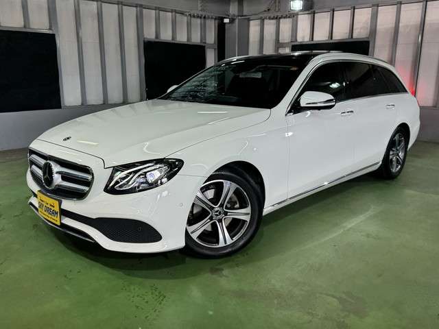 メルセデスベンツ Ｅクラスワゴン Ｅ２２０Ｄ アバンギャルド ディーゼルターボ R1年 (関東) 99