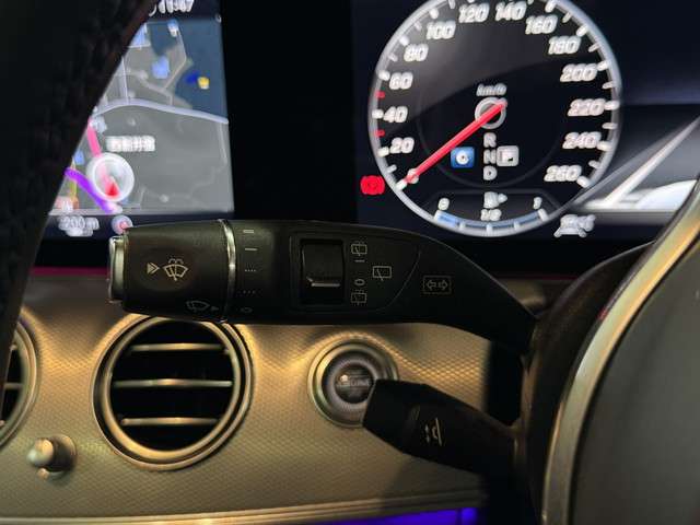 メルセデスベンツ Ｅクラスワゴン Ｅ２２０Ｄ アバンギャルド ディーゼルターボ R1年 (関東) 99