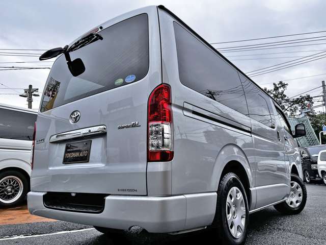 トヨタ ハイエースバン ２．８ スーパーＧＬ ロング ディーゼルターボ ４ＷＤ R2年 (関東) 99