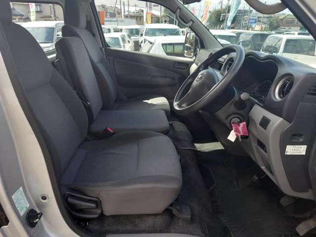 日産 ＮＶ３５０キャラバン ２．０ ＤＸ ロングボディ H25年 (関東) 99