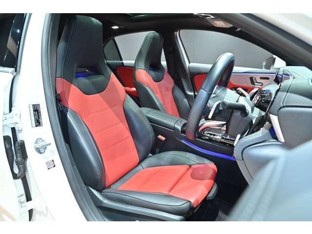メルセデスベンツ Ａクラス Ａ２００Ｄ ＡＭＧライン ディーゼルターボ R1年 (関東) 99