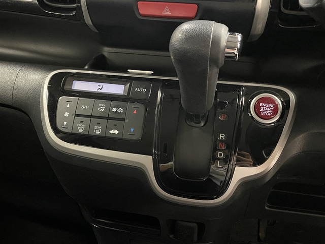 ホンダ Ｎ　ＢＯＸ ６６０ カスタムＧ Ｌパッケージ H24年 (甲信越・北陸) 99