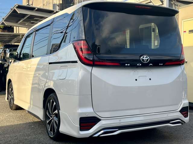 トヨタ ノア ２．０ Ｓ－Ｚ R5年 (近畿) 99