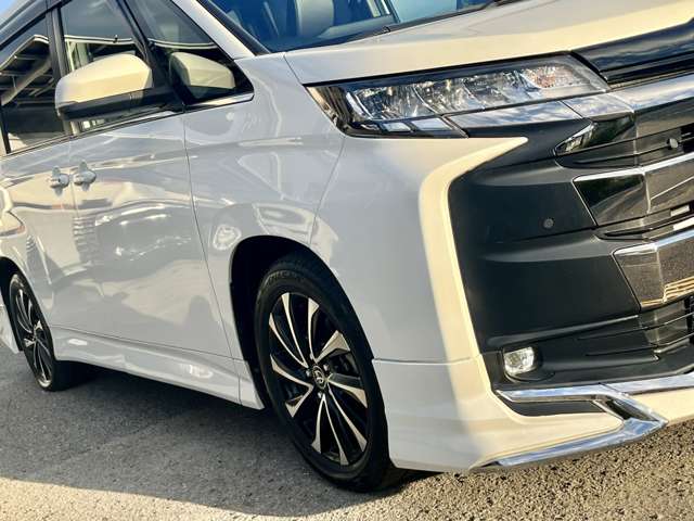 トヨタ ノア ２．０ Ｓ－Ｚ R5年 (近畿) 99