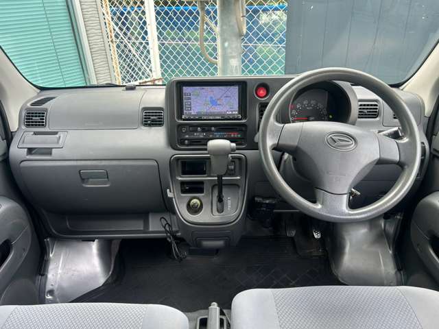 ダイハツ ハイゼットカーゴ ６６０ デラックス ハイルーフ H27年 (近畿) 99