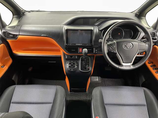 トヨタ ヴォクシー ２．０ ＺＳ H26年 (近畿) 99