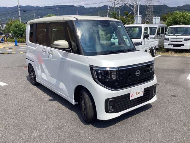 日産 ルークス ６６０ ハイウェイスターＸ R8年 (近畿) 99