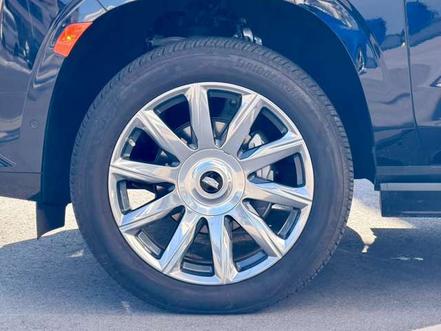 キャデラック エスカレード プラチナム ４ＷＤ R6年 (近畿) 99