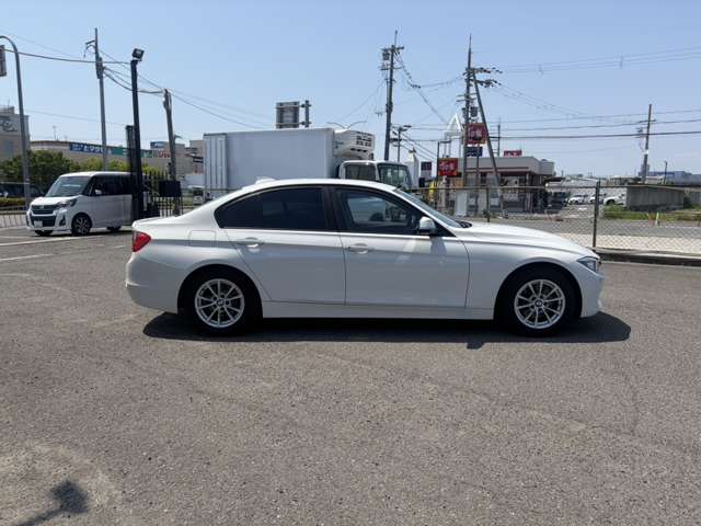 ＢＭＷ ３シリーズ ３２０ｄ H25年 (近畿) 99