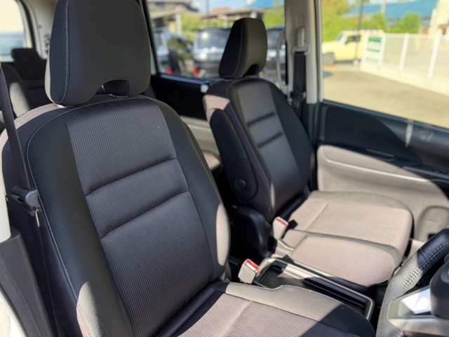 日産 セレナ １．２ Ｅ－ＰＯＷＥＲ ハイウェイスター Ｖ R1年 (近畿) 99