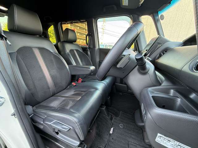 ホンダ Ｎ　ＢＯＸ カスタム ６６０ Ｇ Ｌ ターボ ホンダセンシング H29年 (近畿) 99